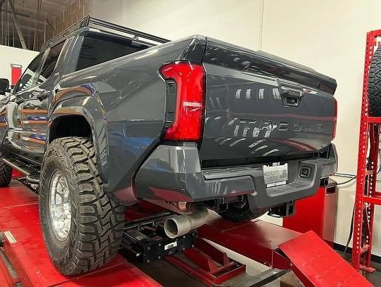 17x8.5 Method MR703 Silver Machined 2024 Toyota Tacoma - Flex Offroad