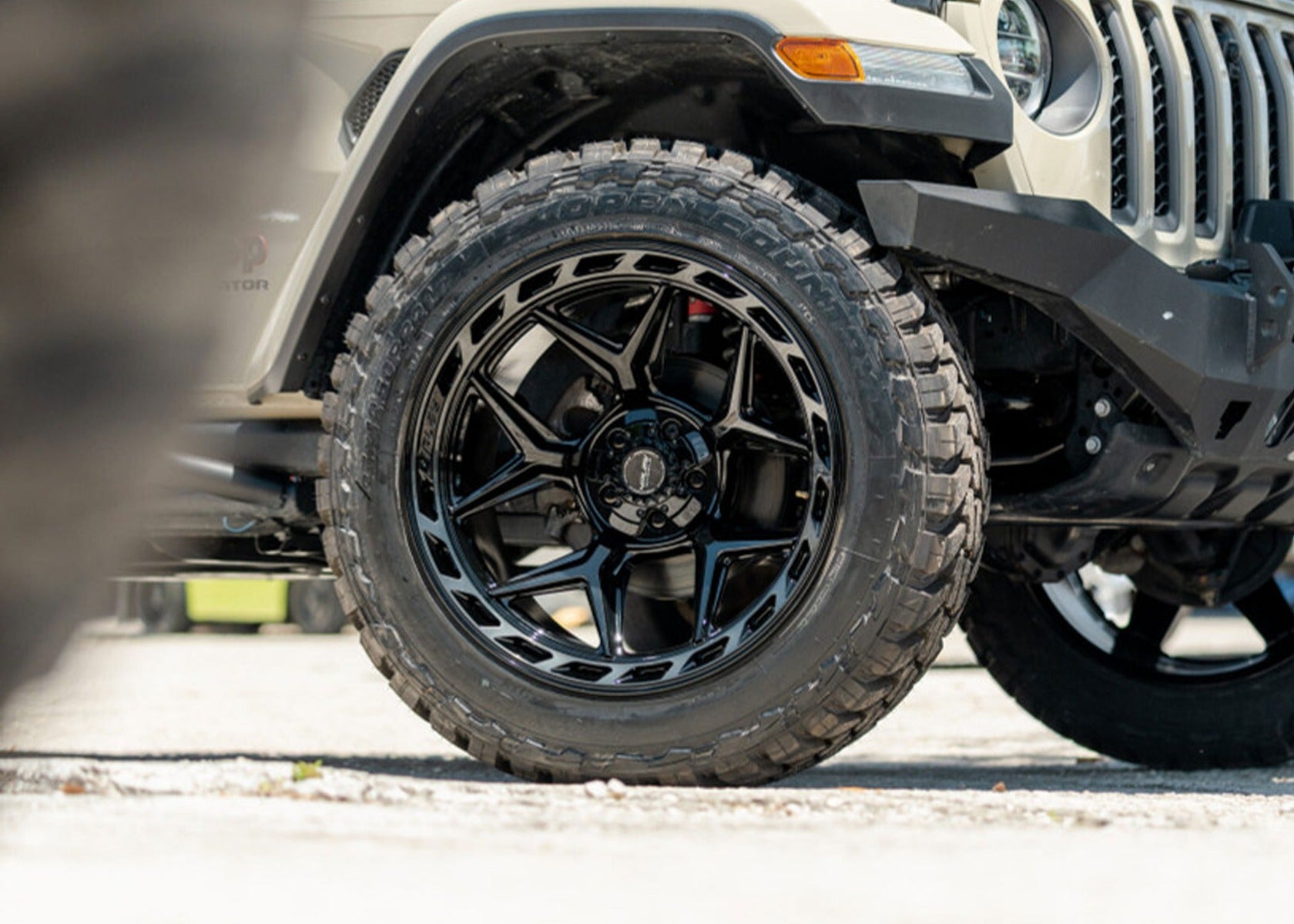 20x10 4Play Off-Road 4P55 Brushed Black 5x5.5/139.7 5x5/127 -18mm - Flex Offroad