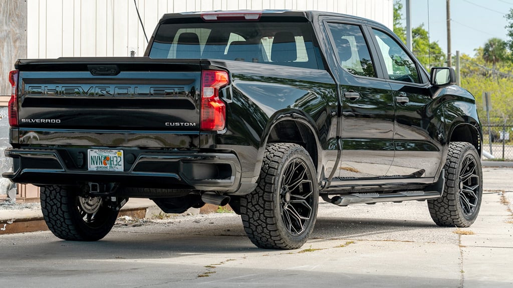 22x12 4Play Off-Road 4P83 Brushed Black (* May Require Trimming) 6x135 6x5.5/139.7 -44mm