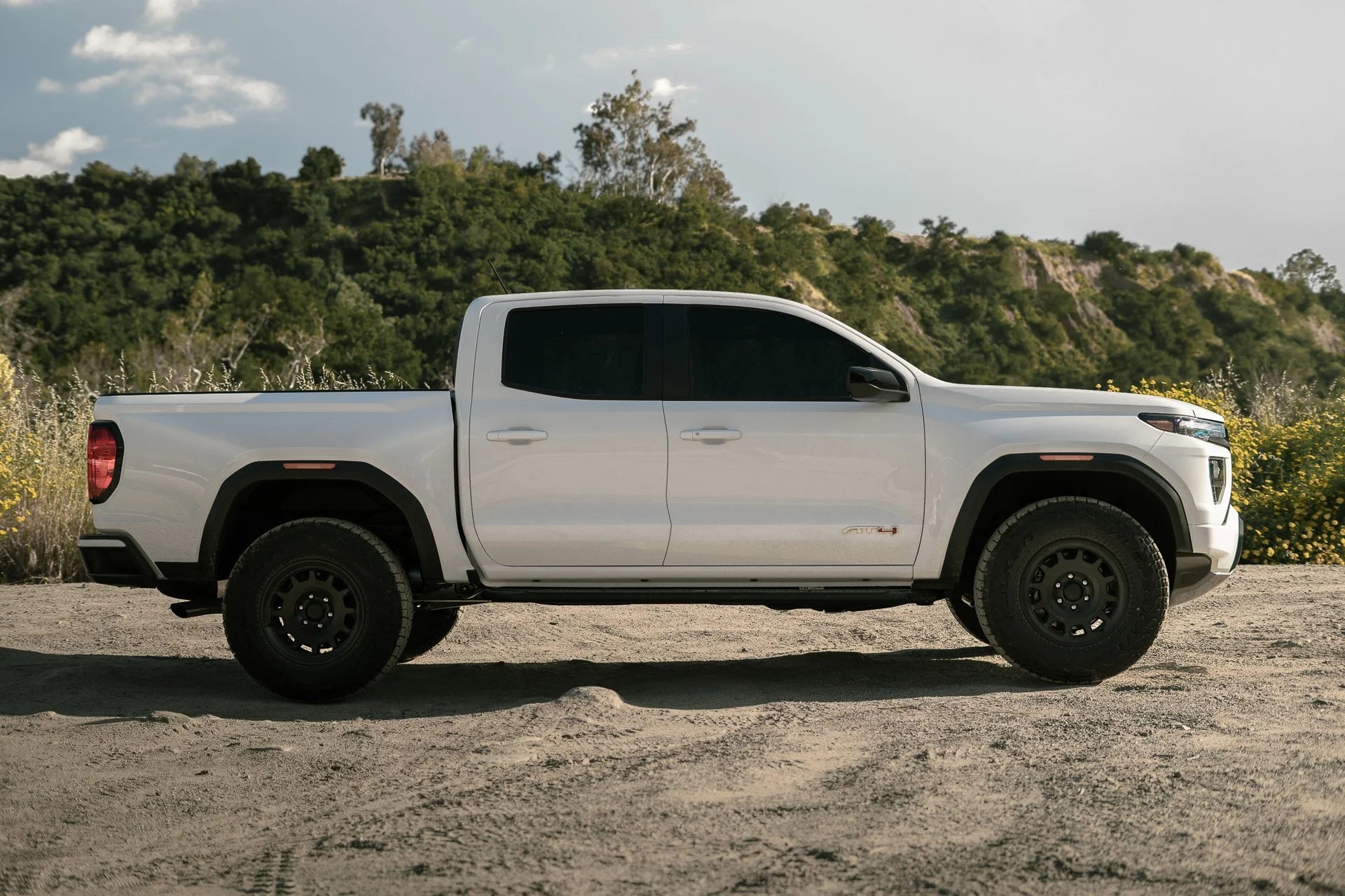 17x8.5 AEV Salta XR 2023 GMC Canyon AT4 - Flex Offroad