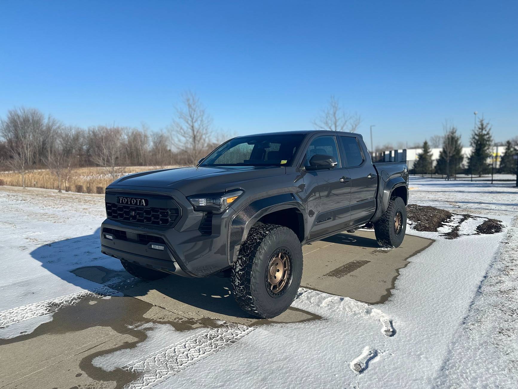 17x8.5 Fifteen52 Traverse HD Bronze 2024 Toyota Tacoma - Flex Offroad