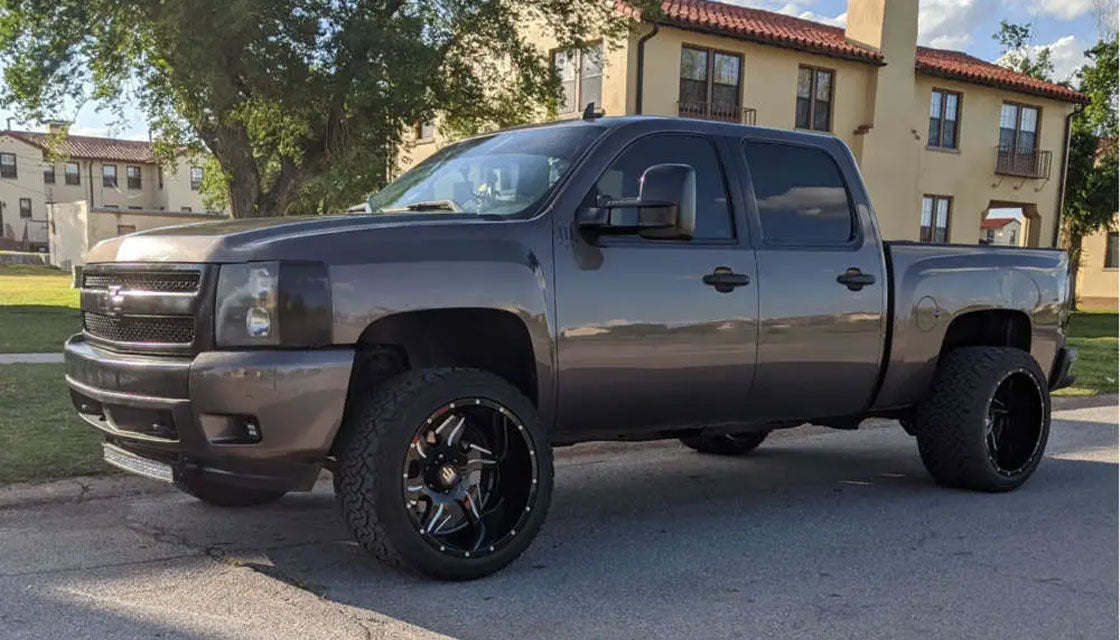 (Clearance - No Returns) 22x14 American Truxx AT163 Ninja Gloss Black Milled (* May Require Trimming) 8x180 -76mm