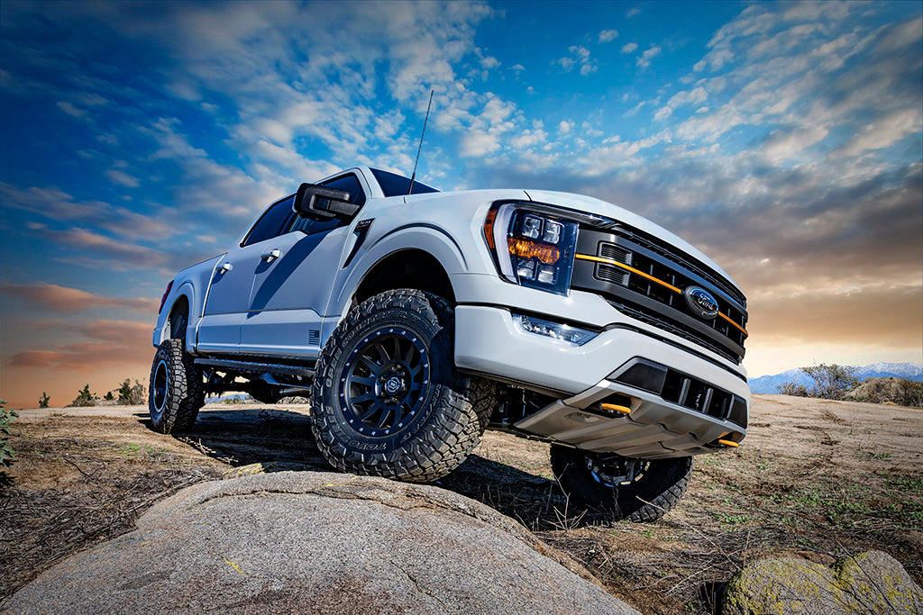 ICON 2021-2024 Ford F-150 Tremor, 2.5-3" Lift, Stage 2 Suspension System, Billet, w/ Leaf Packs k93162l