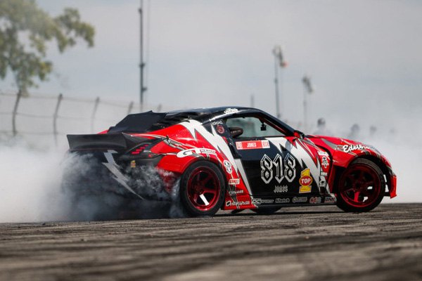 Morimoto XB LED Tails: Nissan 370Z (09-20) (Pair / Smoked) LF419