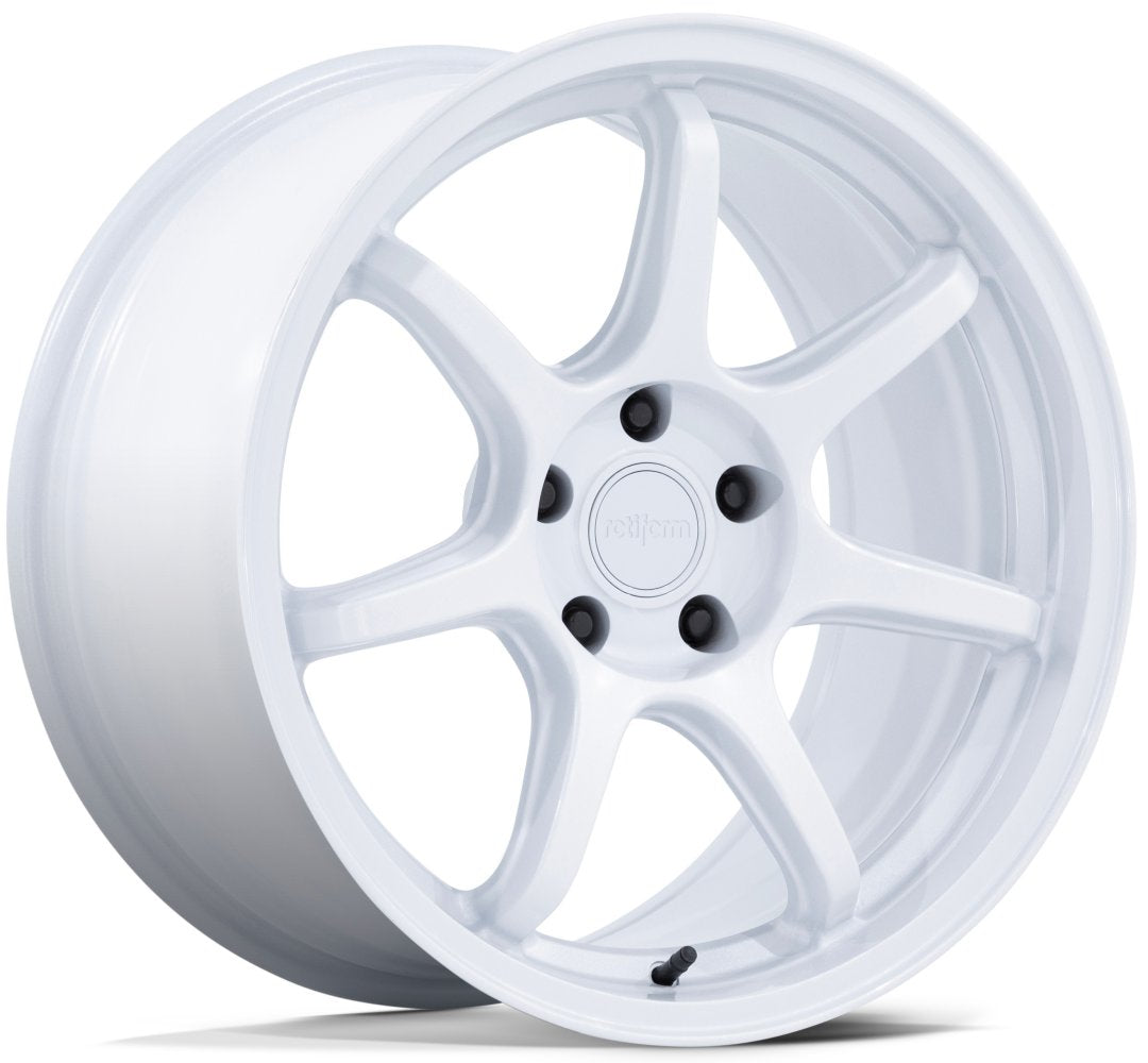 18X9.5 Rotiform LBPU Gloss White RC208 5x4.5/114.3 38mm
