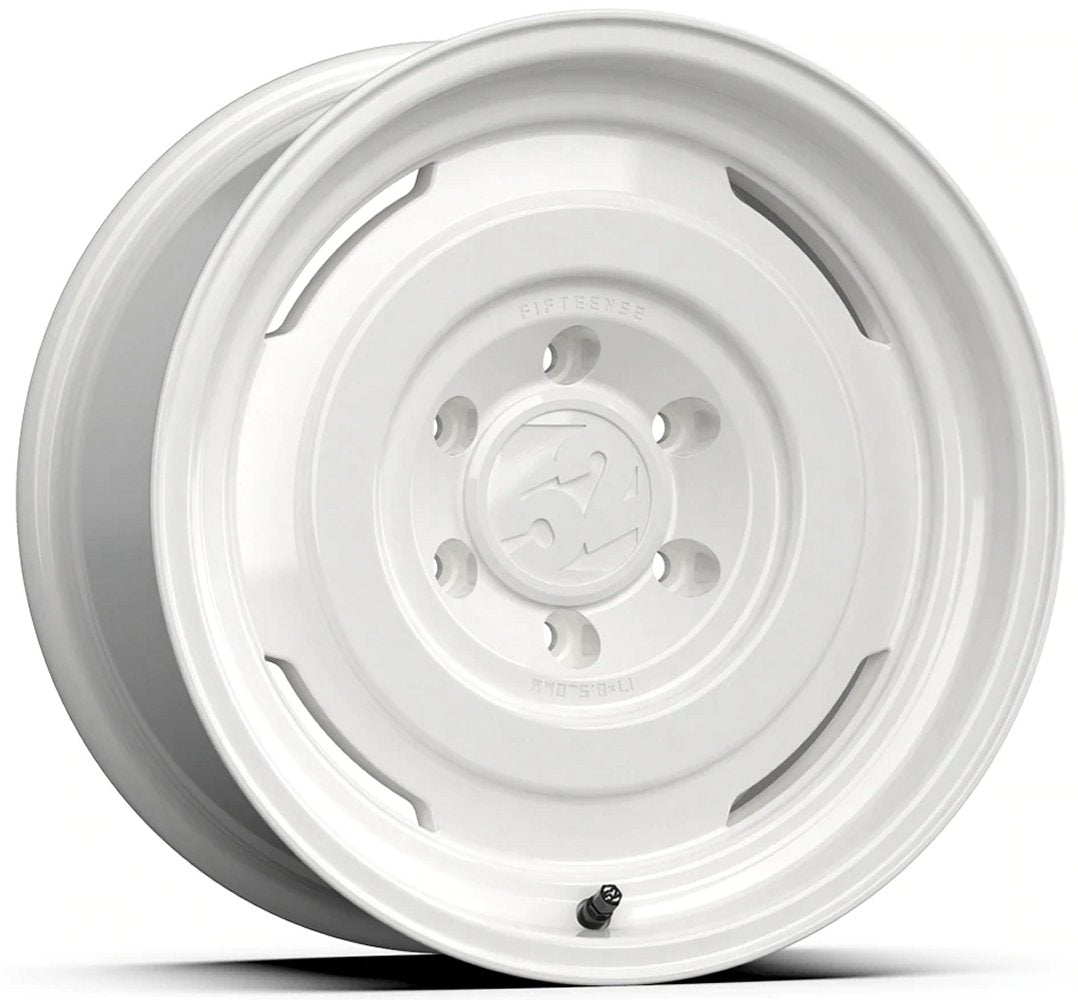 16x7.5 Fifteen52 Off-Road Analog HD Classic White 6x5.5/139.7 0mm - Flex Offroad