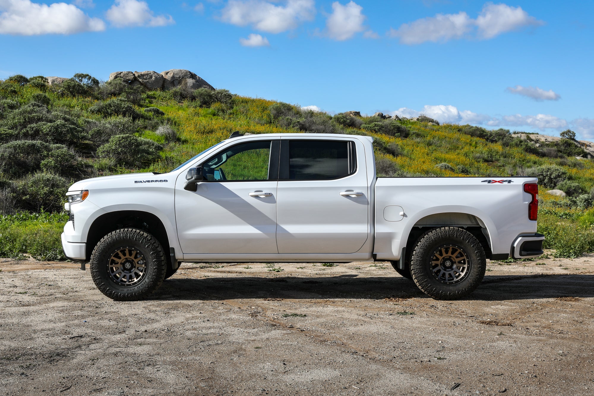 ICON 19-23 GM 1500, 2.375-3.75" Lift, Stage 3 EXP Suspension System, Billet k73073