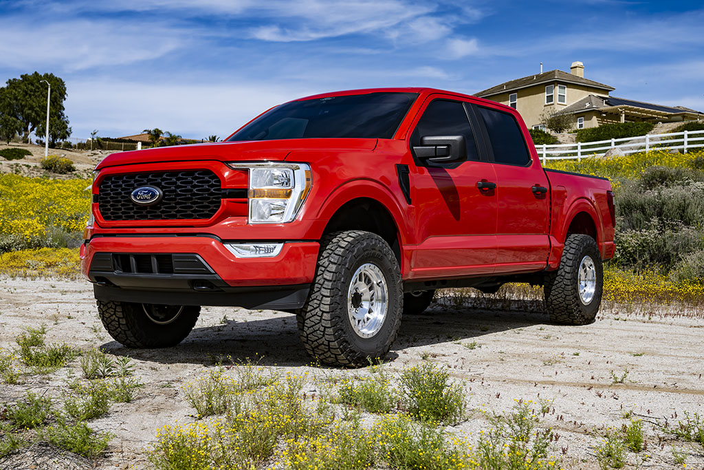 ICON 2021-2024 Ford F-150 4WD, 2.75-3.5" Lift, Stage 3 Suspension System, Billet K93133