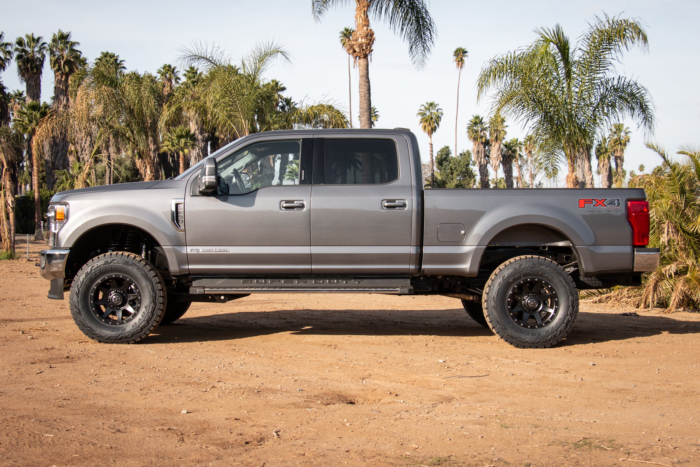 ICON 2020-2022 Ford F250/F350, 4.5" Lift, Stage 5 Suspension System k64525