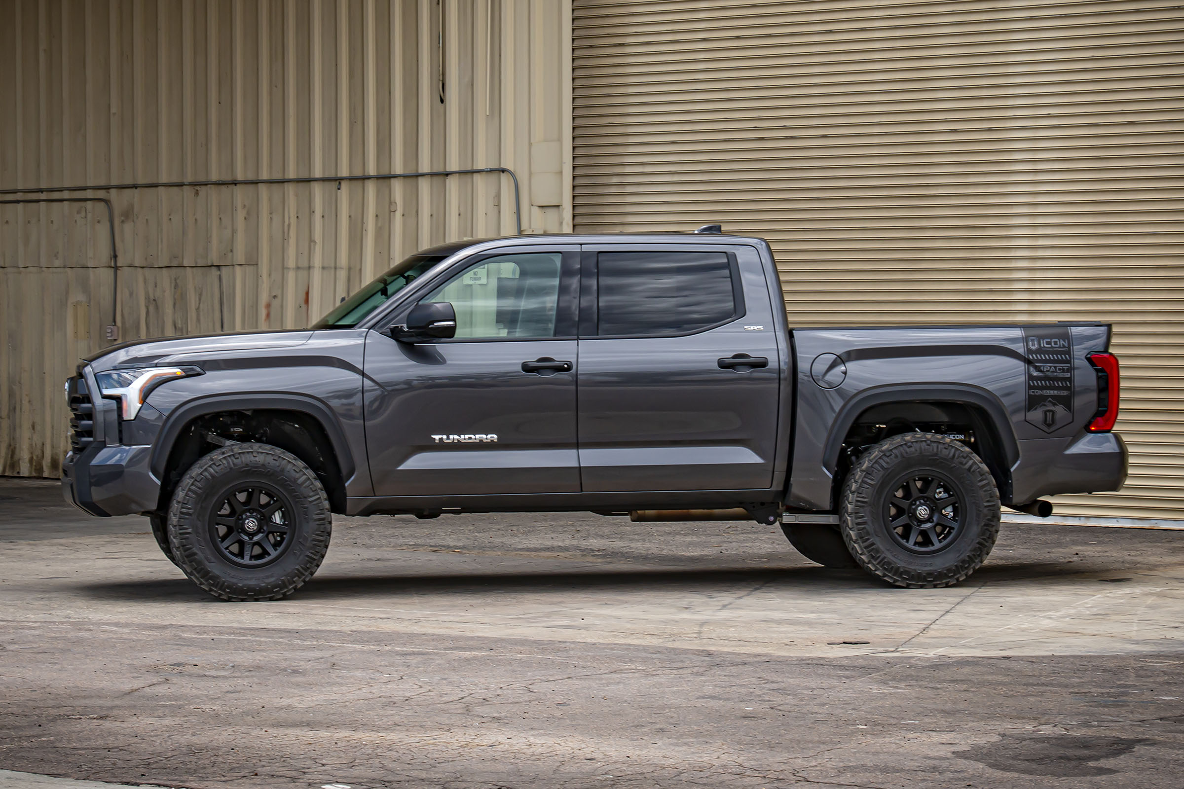 ICON 2022-2025 Toyota Tundra, 2-3.5" Lift, Stage 11 (TRD), 2.5 Suspension System, Tubular K53201TS
