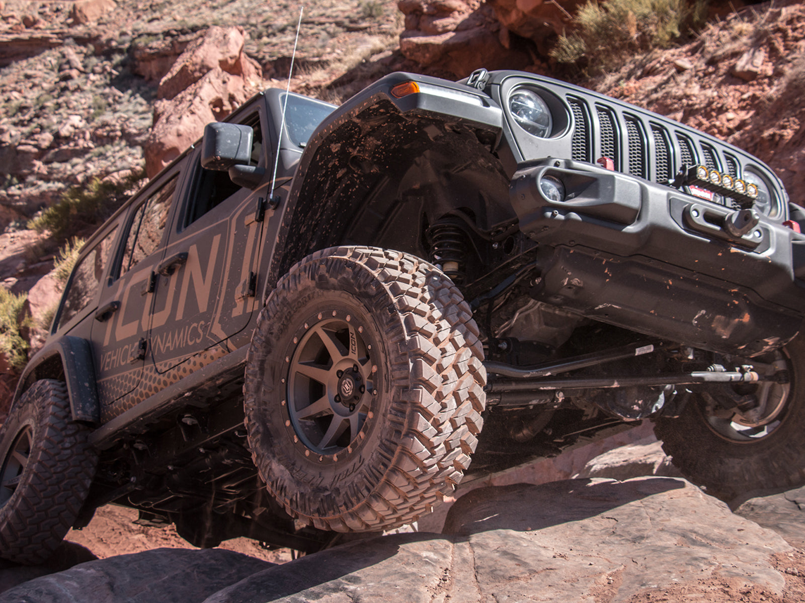 ICON 18-UP JEEP JL 2.5" STAGE 8 SUSPENSION SYSTEM k22018