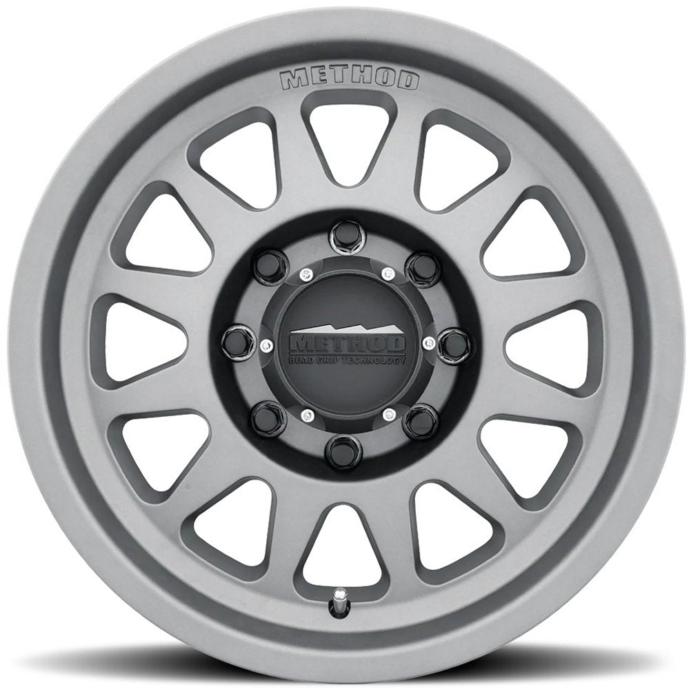 20x9 Method Race MR709 HD Bead Grip Machined Clear Coat 8x6.5/165 12mm